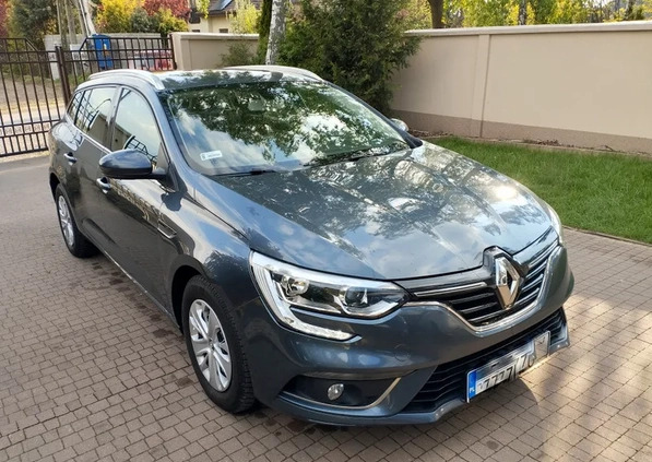 Renault Megane cena 32926 przebieg: 147000, rok produkcji 2018 z Gąbin małe 211